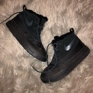 Nike ACG Boots